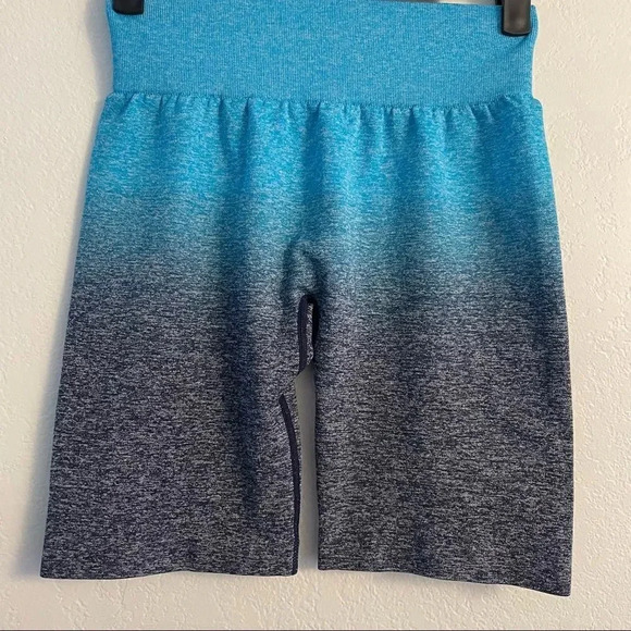 Running Girl ombre blue biker shorts - Picture 13 of 16